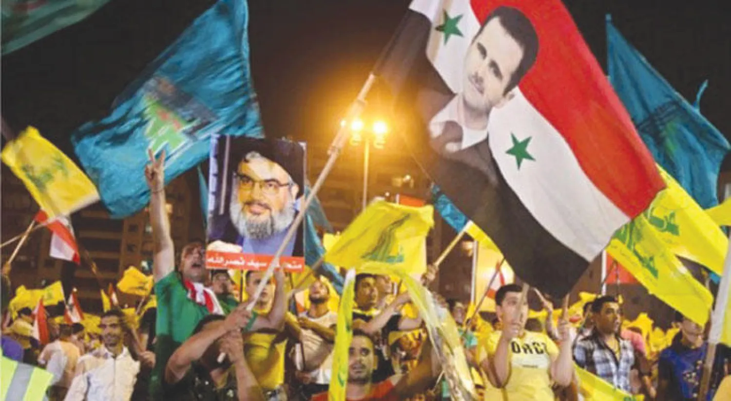 حزب الله كان يدعم الثورات التي حدثت في بعض الدول العربية وحينما اندلعت في سوريا وقف مع النظام السوري ضد الشعب وشارك في حروب أدت إلى تشريد السوريين