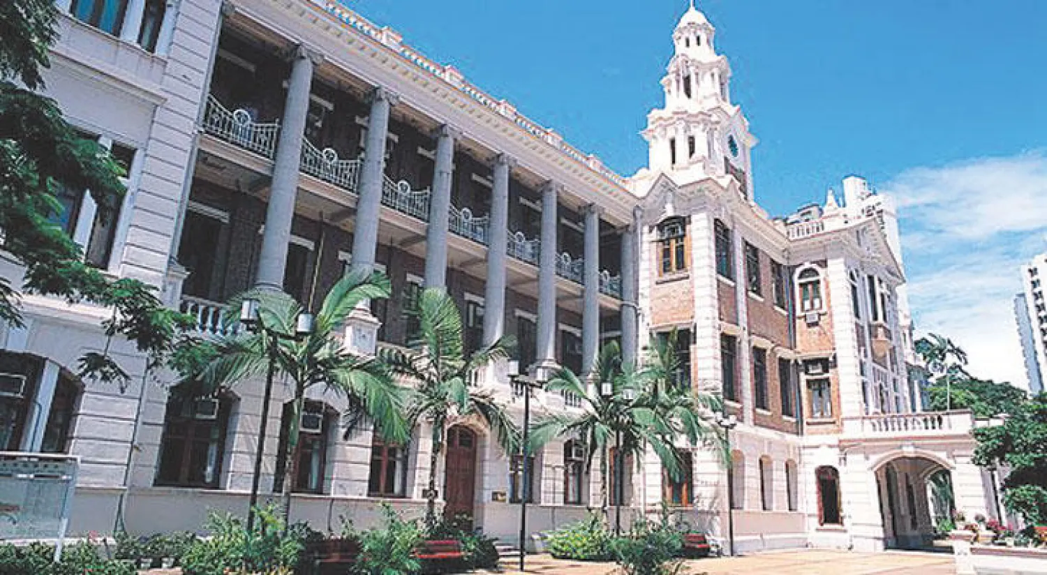 جامعة هونغ كونغ.. الأولى في الصين وثالث أفضل جامعة في آسيا