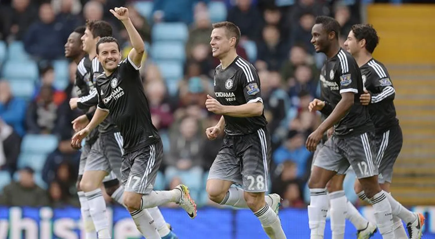 تشيلسي يعمق جراح أستون فيلا في الدوري الإنجليزي