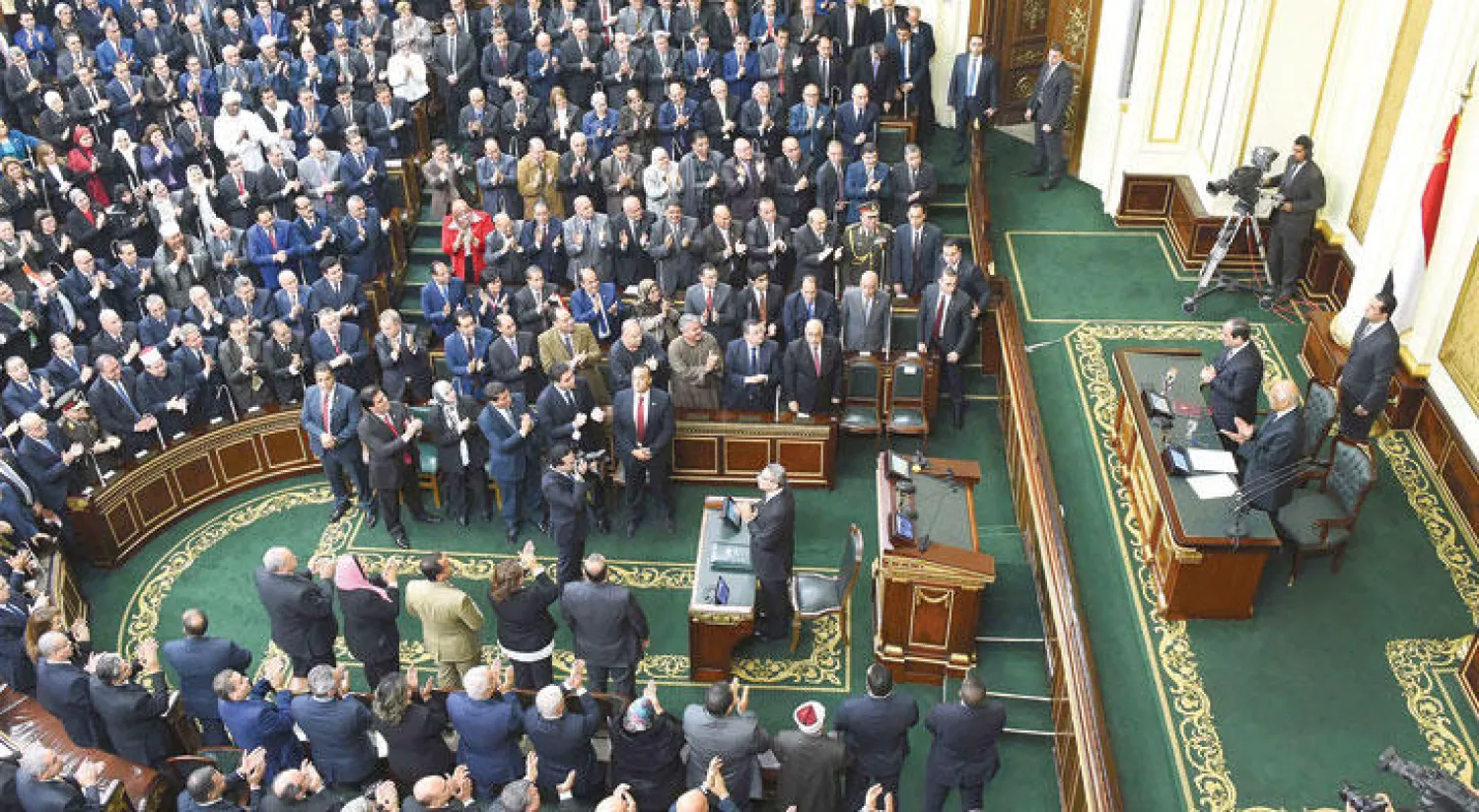 الرئيس المصري أثناء القائه كلمة في البرلمان المصري الجديد في فبراير الماضي
