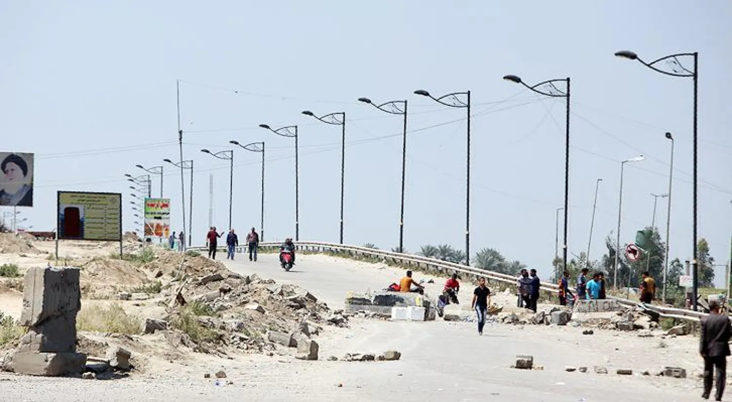 قتلى وعشرات الجرحى في 3 هجمات انتحارية في بغداد