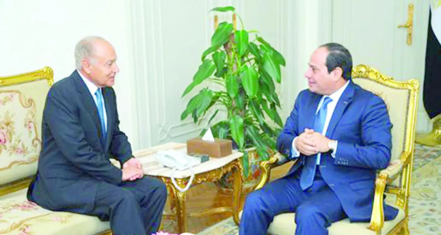 الرئيس السيسي لدى استقباله أحمد أبو الغيط أمس («الشرق الأوسط»)