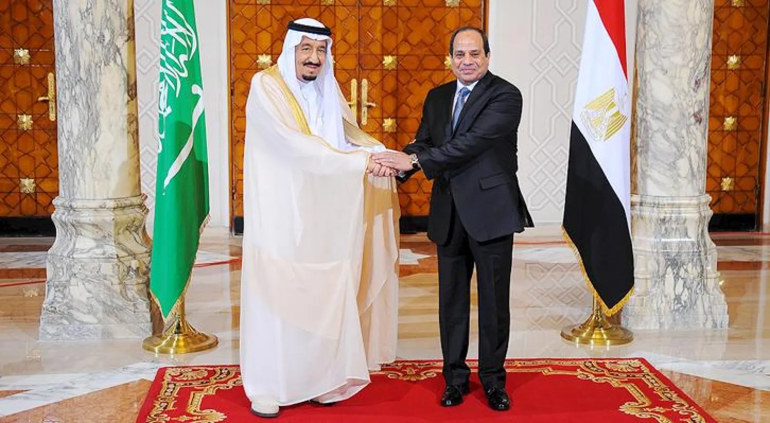 خادم الحرمين يعقد جلسة مباحثات رسمية مع الرئيس السيسي