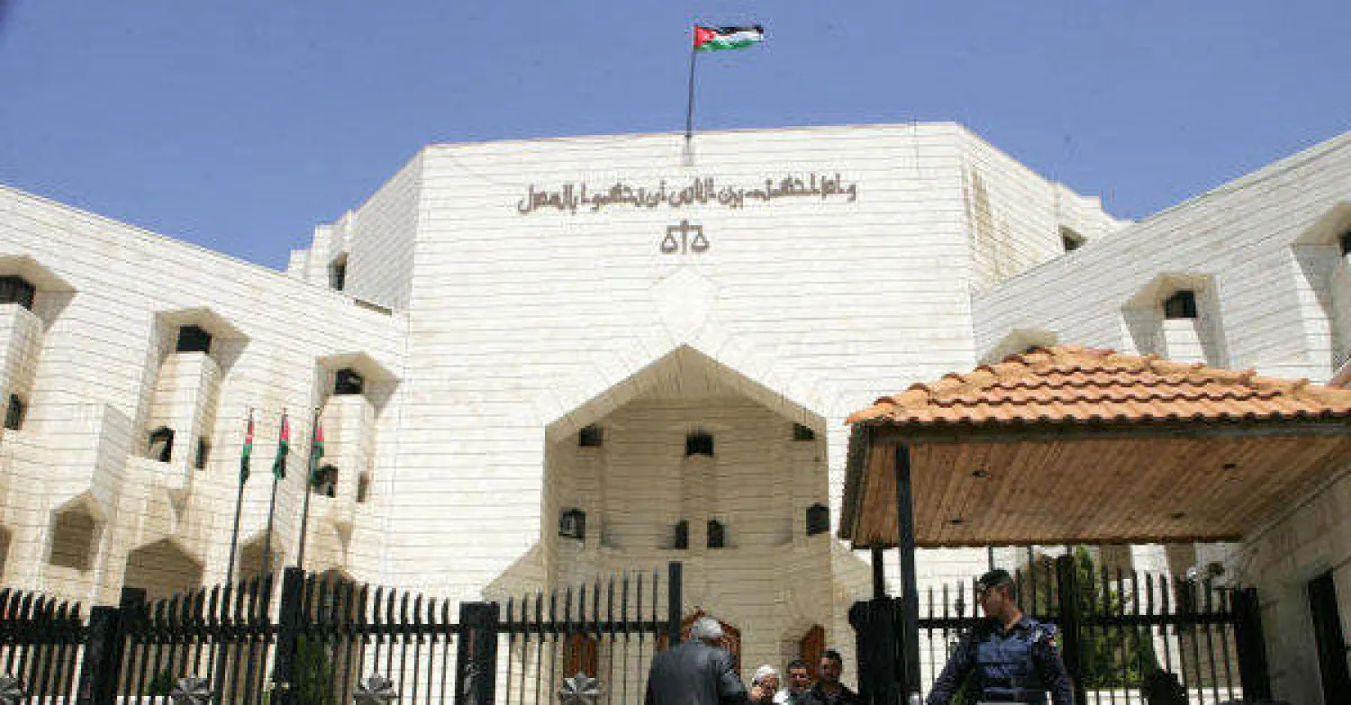 الأردن يفسخ قراراً بتسليم مطلوب بهجمات على فرنسا منذ 1982