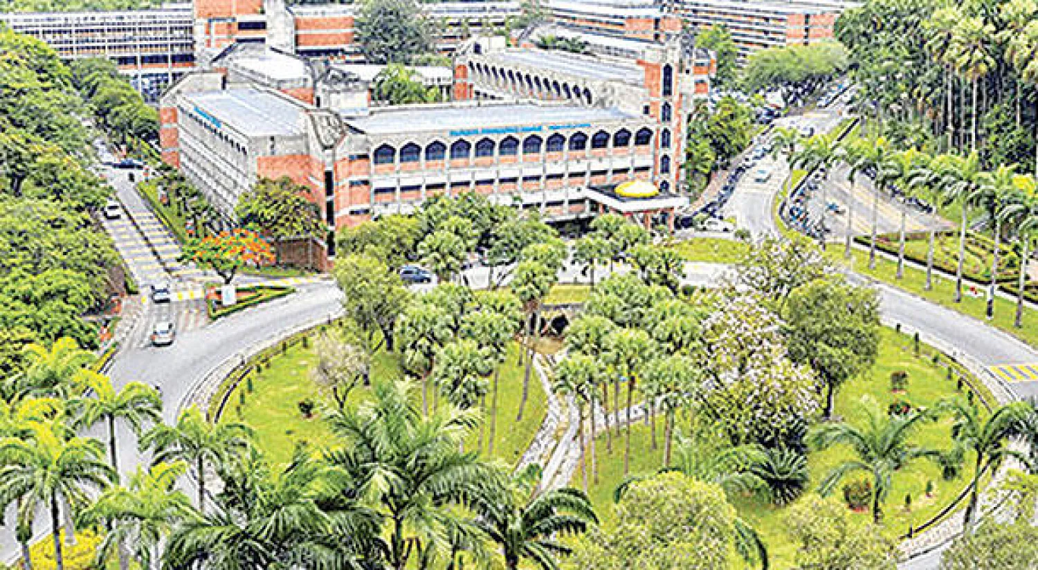 الجامعة الوطنية الماليزية عضو «نادي المائة العالمي»