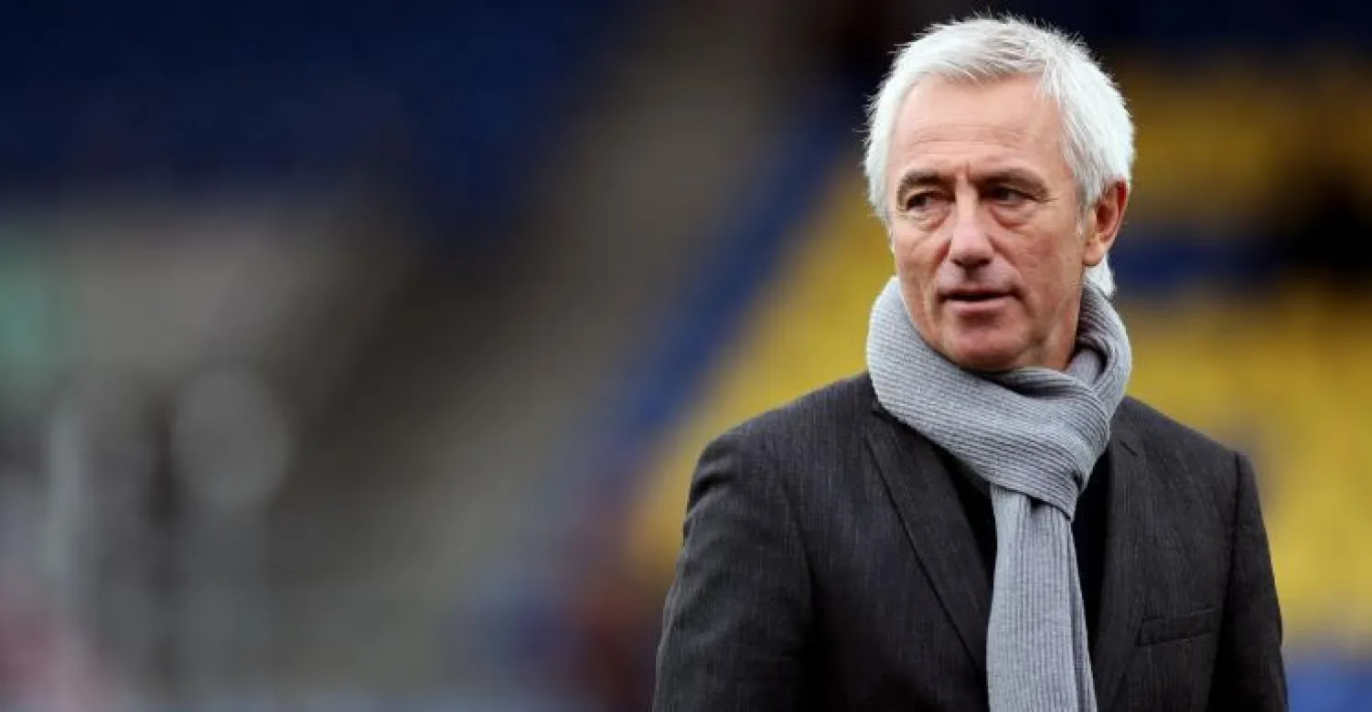 فان مارفيك يجدد تعاقده رسميًا مع المنتخب السعودي