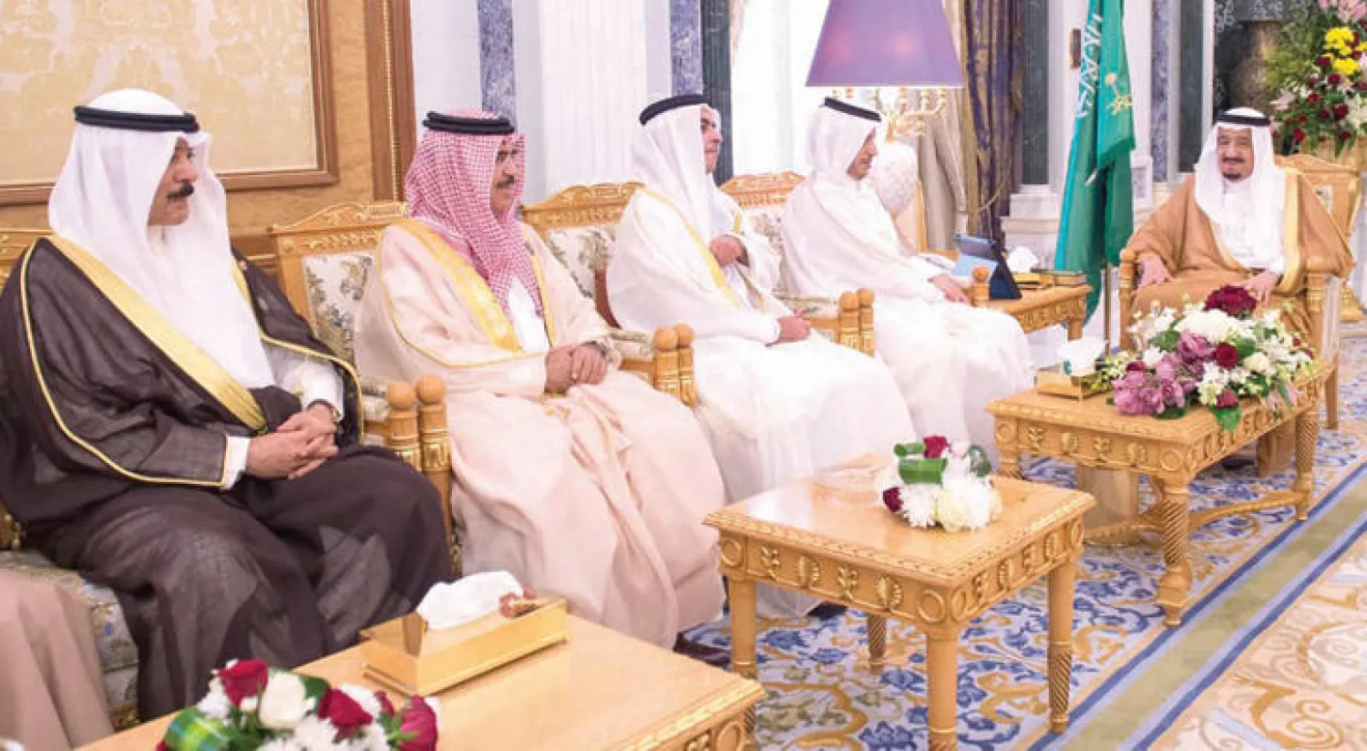 خادم الحرمين الشريفين لدى لقائه وزراء داخلية مجلس التعاون الخليجي بمناسبة انعقاد لقائهم التشاوري بالعاصمة الرياض (واس)