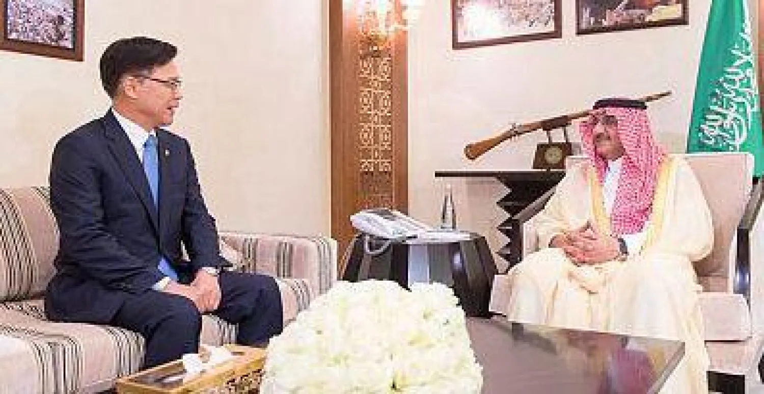 ولي العهد يبحث مع السفير الكوري سبل تعزيز مسارات التعاون بين البلدين