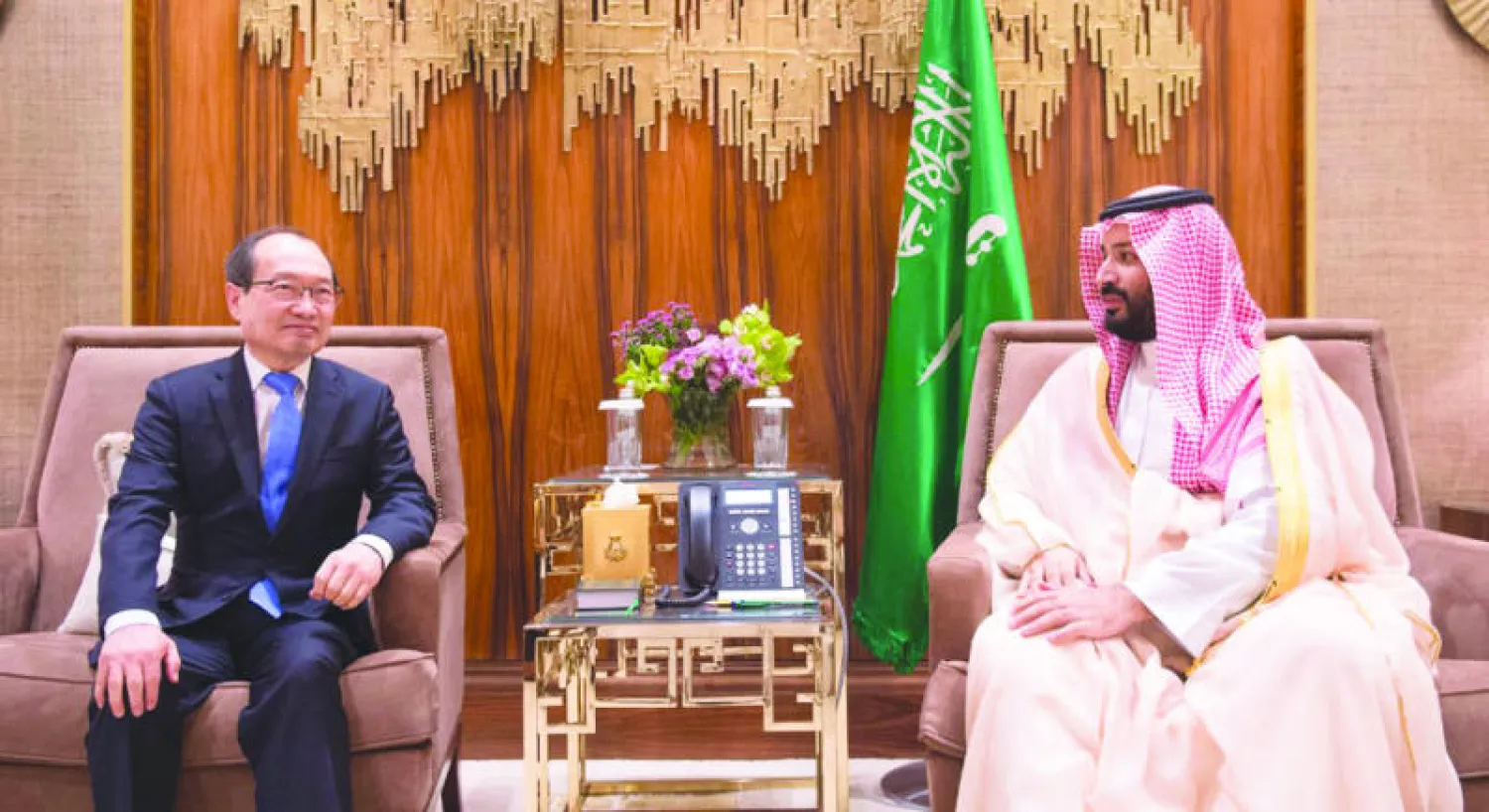 الأمير محمد بن سلمان ولي ولي العهد لدى لقائه المسؤول العسكري الكوري الجنوبي (واس)