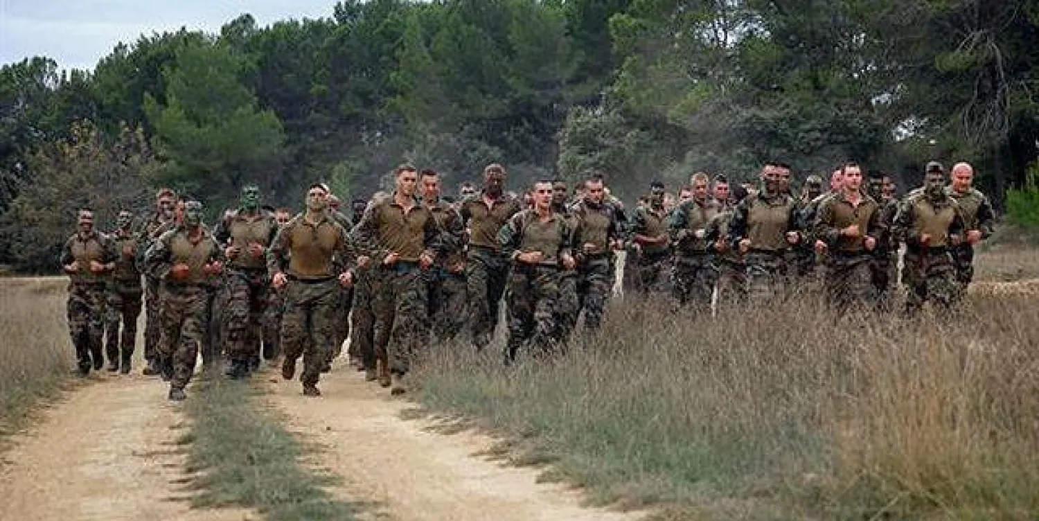 جيوش أجنبية تتدرب على حرب الشوارع في بلدة فرنسية