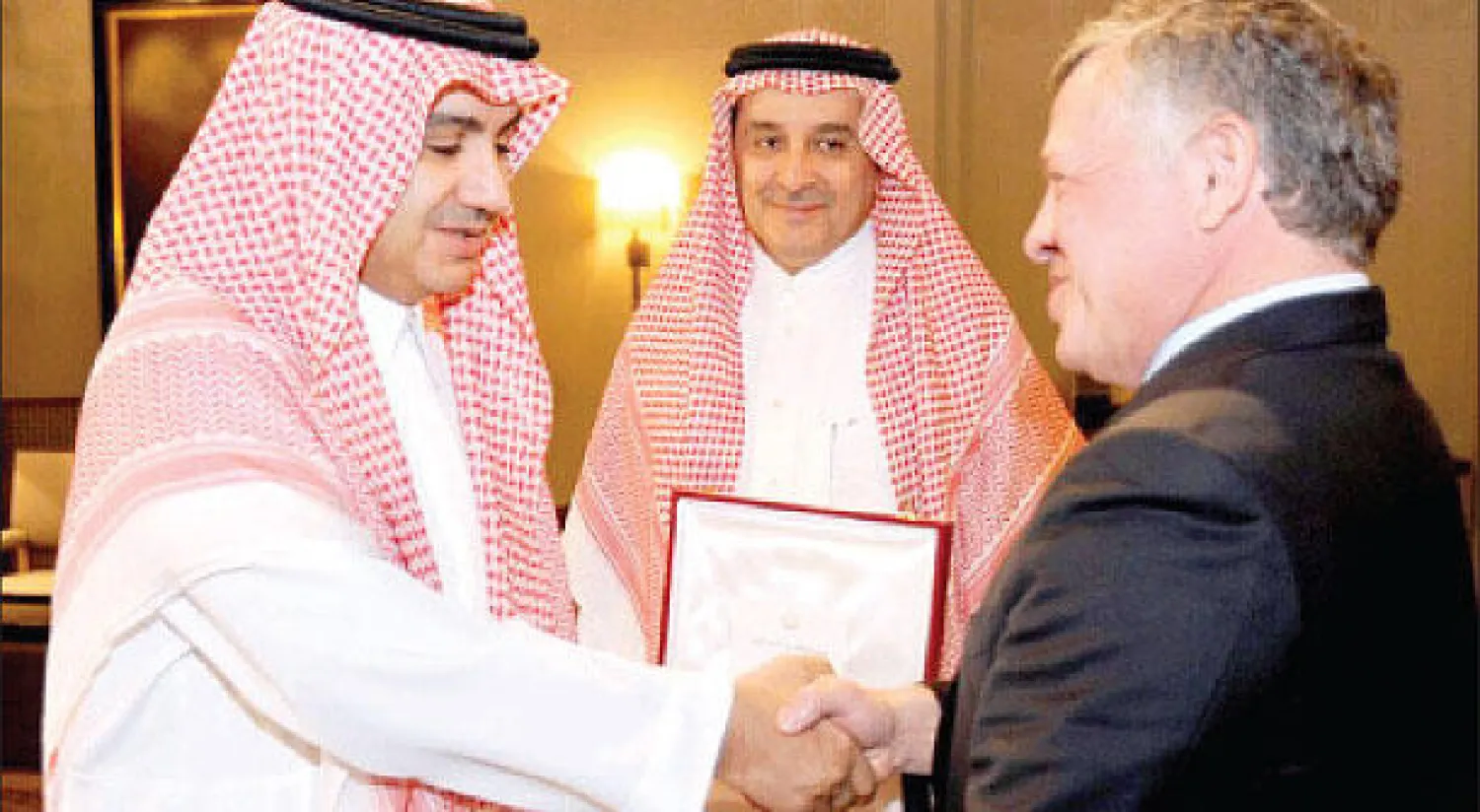 الملك عبد الله الثاني والشيخ وليد بن إبراهيم آل إبراهيم رئيس مجلس إدارة «مجموعة MBC»