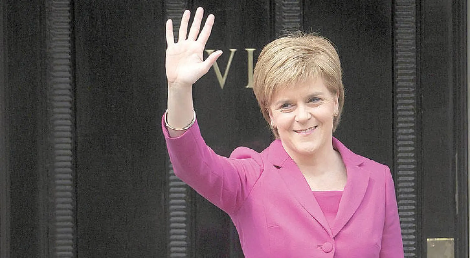 رئيسة وزراء اسكوتلندا وزعيمة الحزب القومي الاسكوتلندي نيكولا ستورجن (أ.ف.ب)
