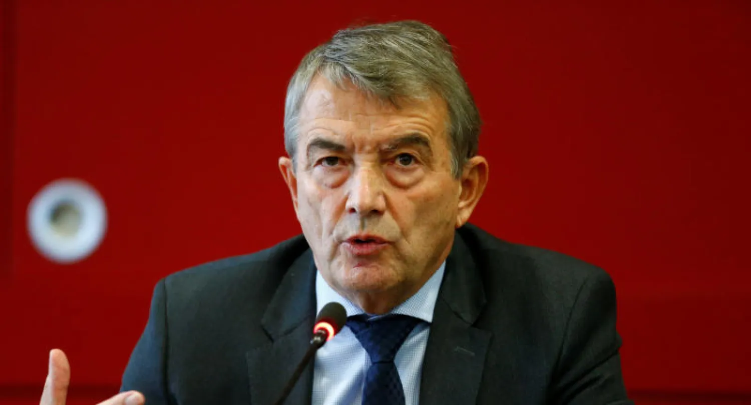 «فيفا» يبدأ إجراءات قضائية ضد نيرسباخ الرئيس السابق للاتحاد الألماني