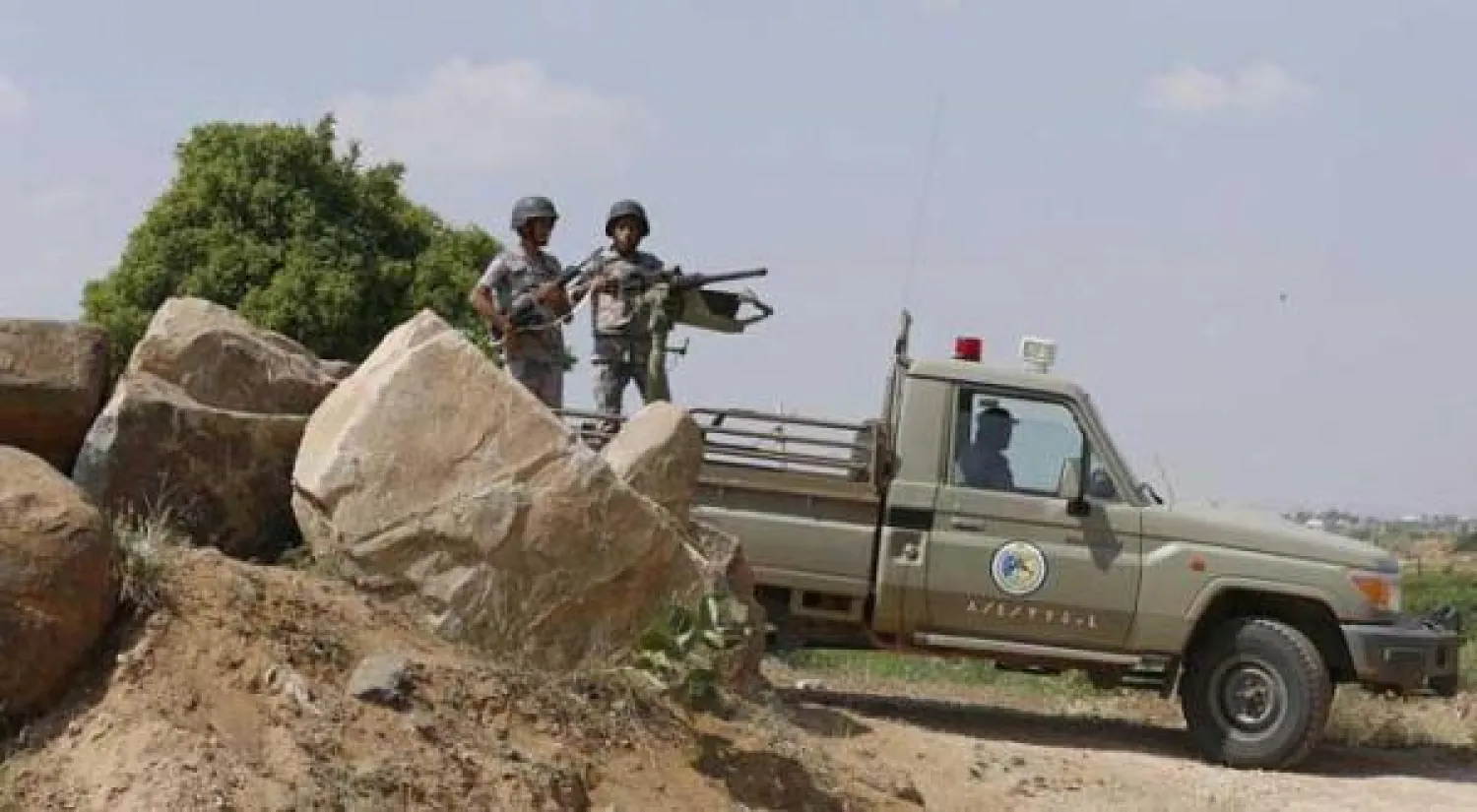 السعودية: استسلام مهرب والعثور على الآخر متوفى قادمين من الحدود العراقية