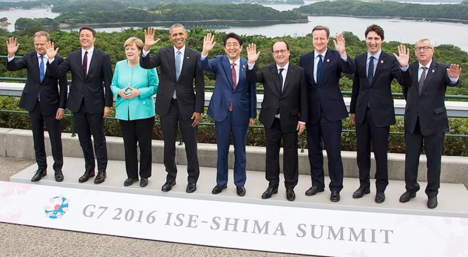 أوباما: قادة العالم «منزعجون» من احتمال أن يصبح ترامب رئيسا