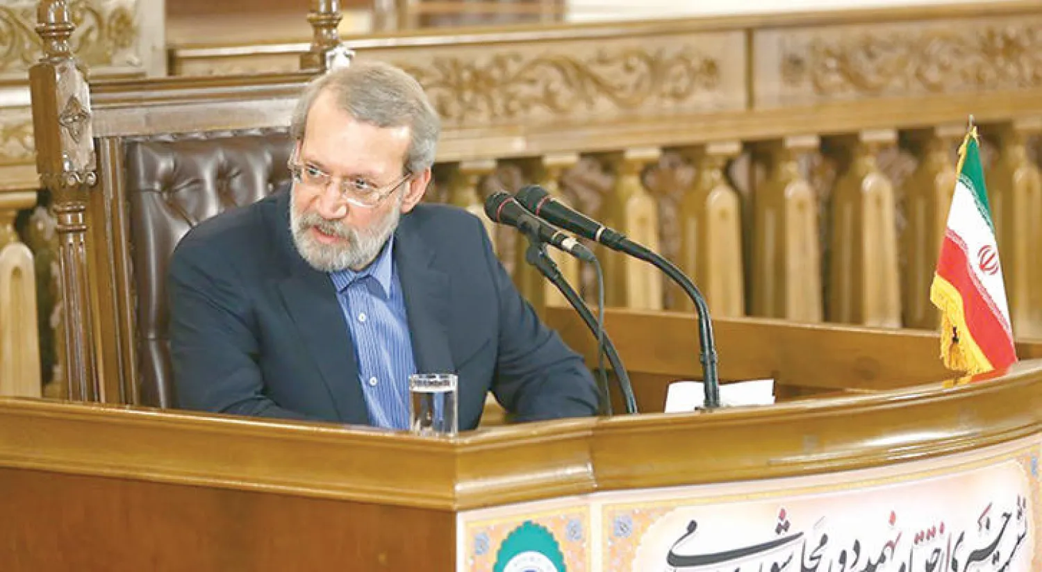 لاريجاني.. رجل الحرس الثوري الغامض في رئاسة البرلمان
