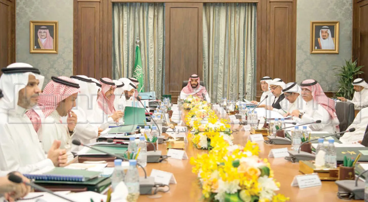 جانب من اجتماع مجلس الشؤون الاقتصادية والتنمية برئاسة ولي ولي العهد وحضور الوزراء والمسؤولين أعضاء المجلس (تصوير: بندر الجلعود)