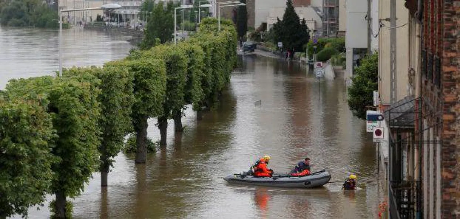 إجراءات وقائية في باريس لمواجهة فيضان غير مسبوق لنهر السين