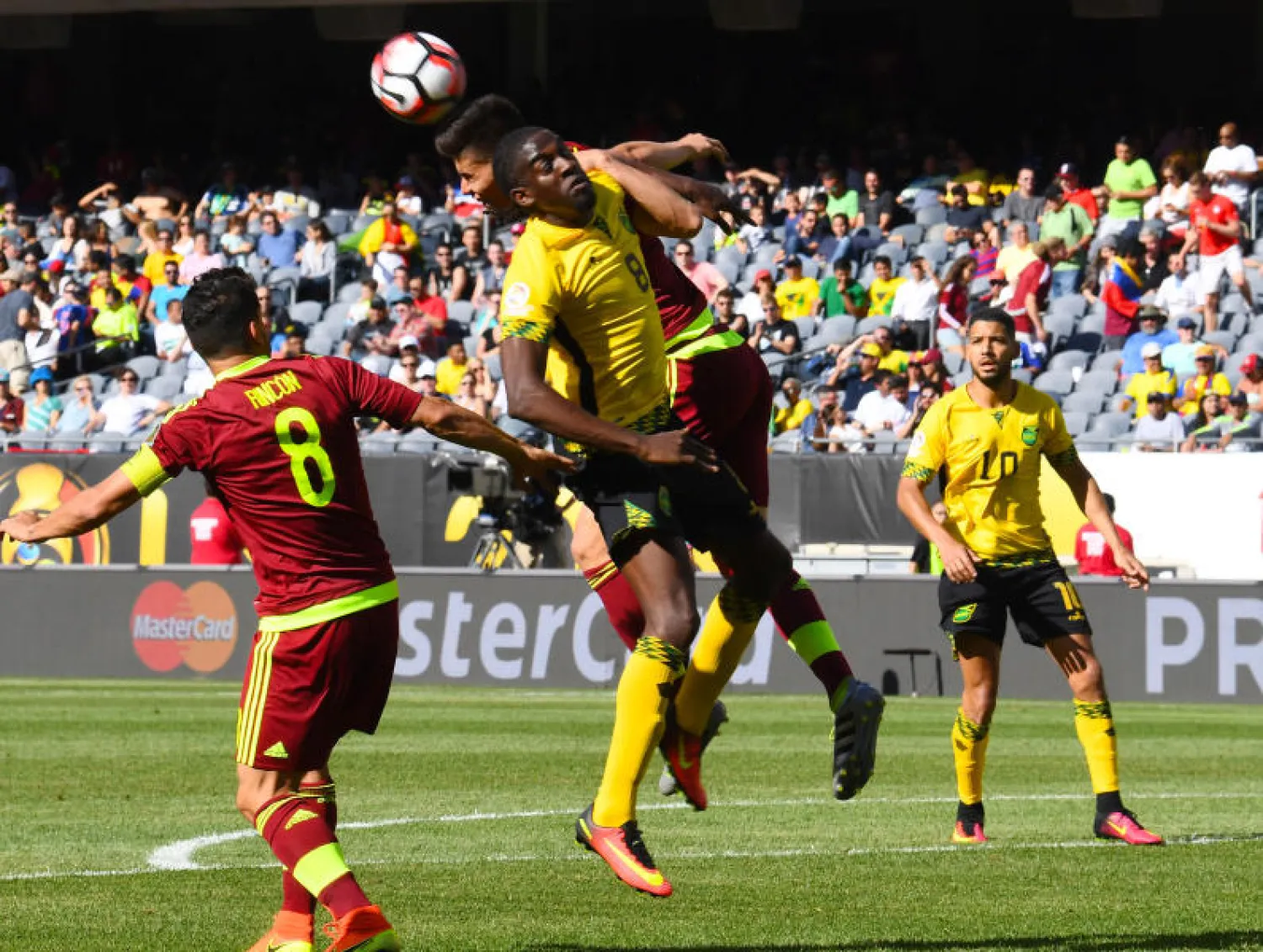 فنزويلا تتصدر المجموعة الثالثة في «كوبا أميركا» مؤقتًا بهدف في شباك جامايكا