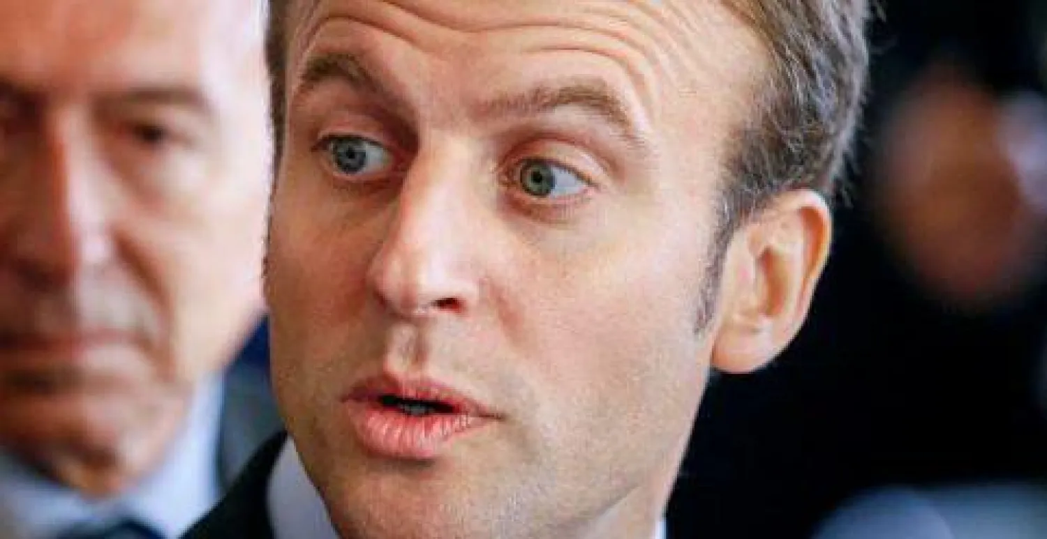 متظاهرون يرشقون وزير الاقتصاد الفرنسي بالبيض