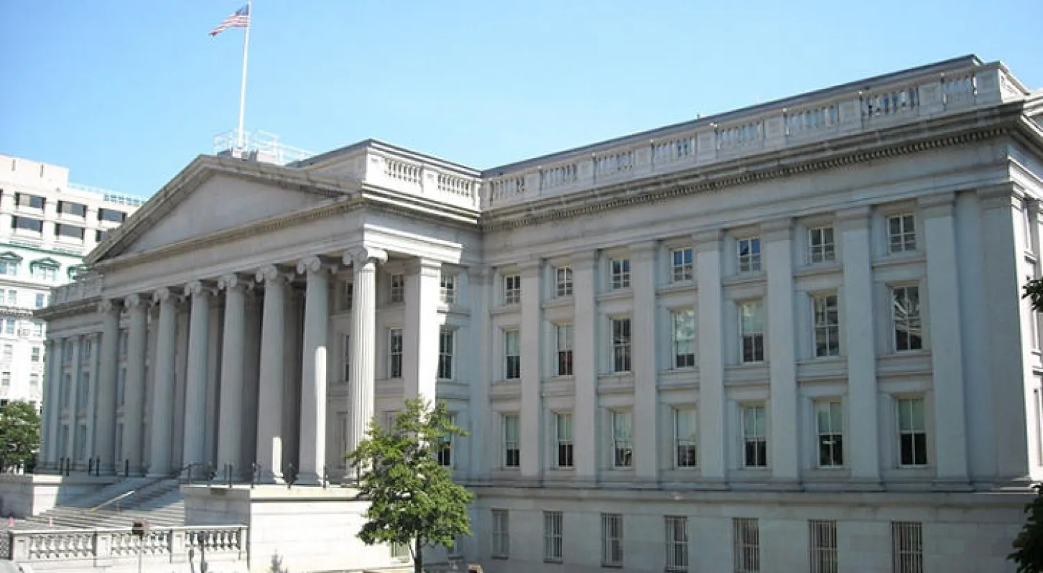 53 مليار دولار عجز الميزانية الأميركية الشهر الماضي