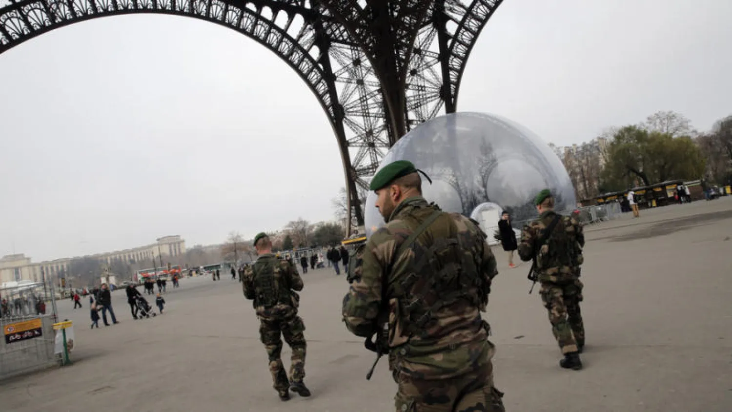 النيابة العامة الفرنسية تسلّم شخصين تعاونا مع عبالة إلى المحكمة