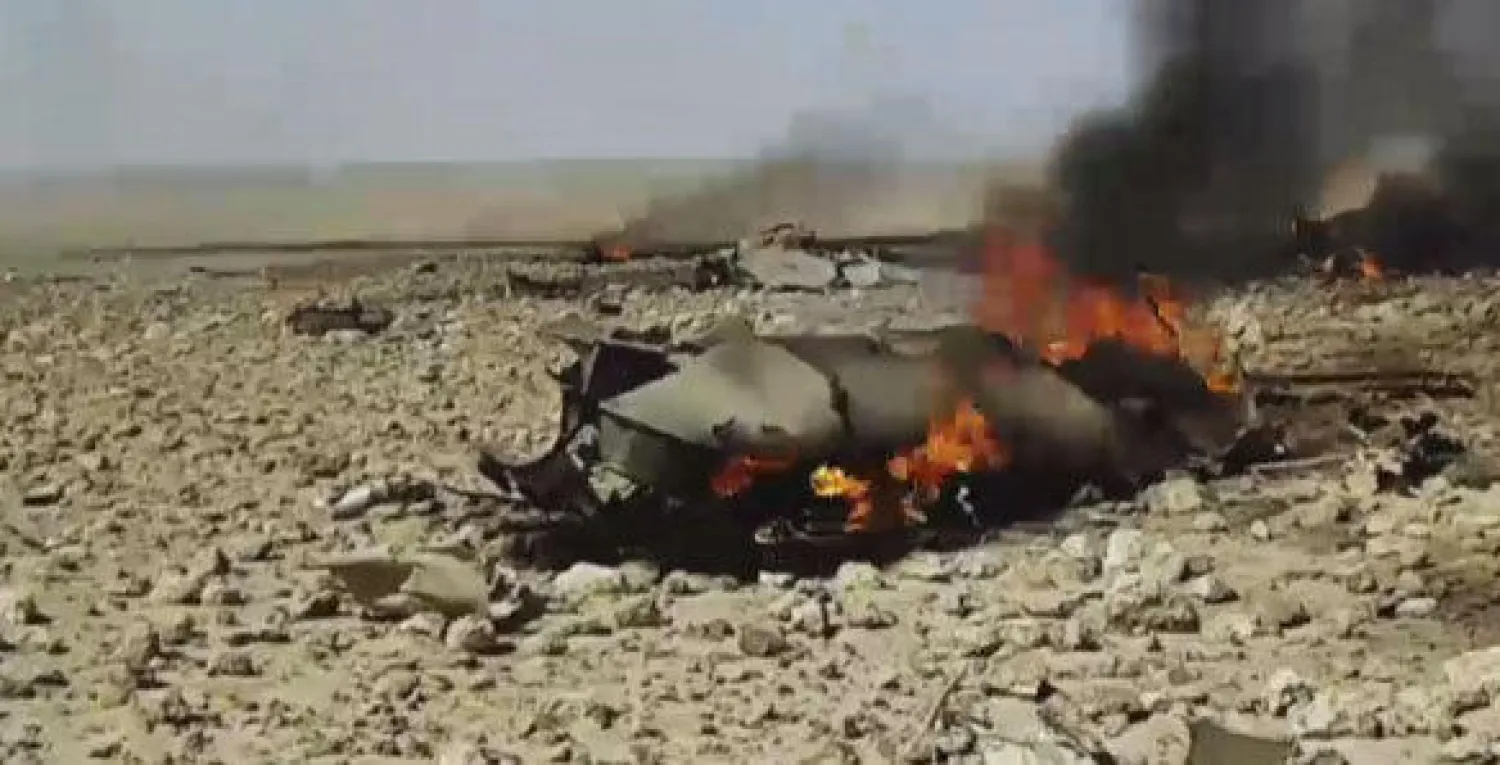 تحطم طائرة حربية للنظام السوري بعد إقلاعها من مطار حماه