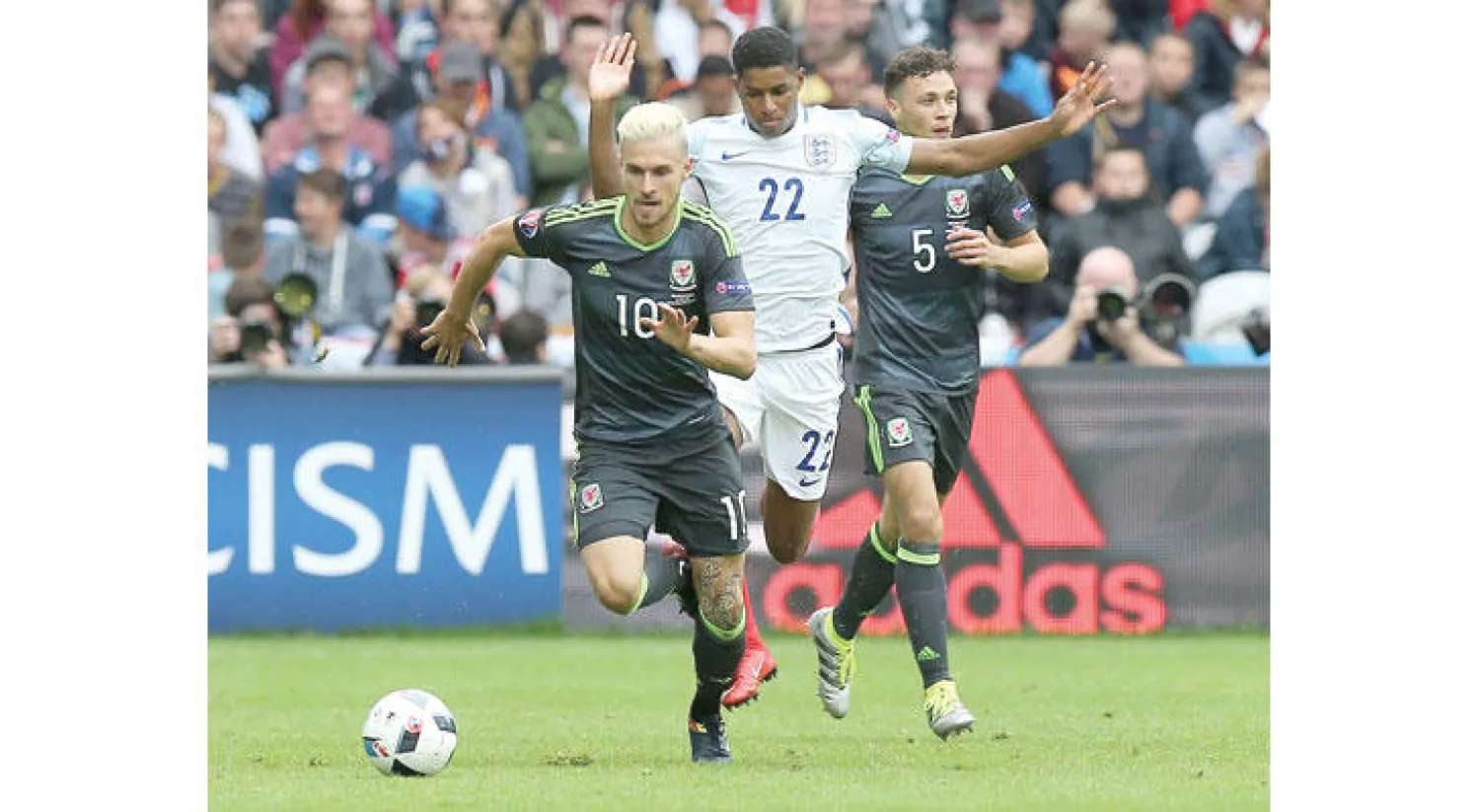راشفورد في مواجهة ويلز في يورو 2016 (إ.ب.أ)