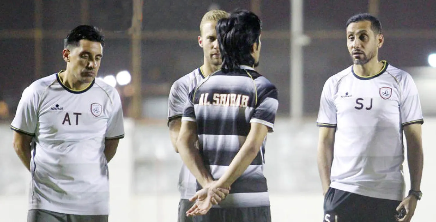 جانب من تدريبات فريق الشباب التي انطلقت أول من امس (المركز الإعلامي)