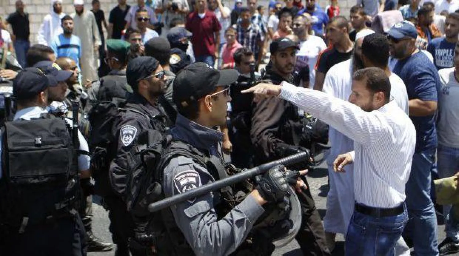 اعتقالات وإصابات خلال اقتحام قوات الاحتلال للمسجد الأقصى