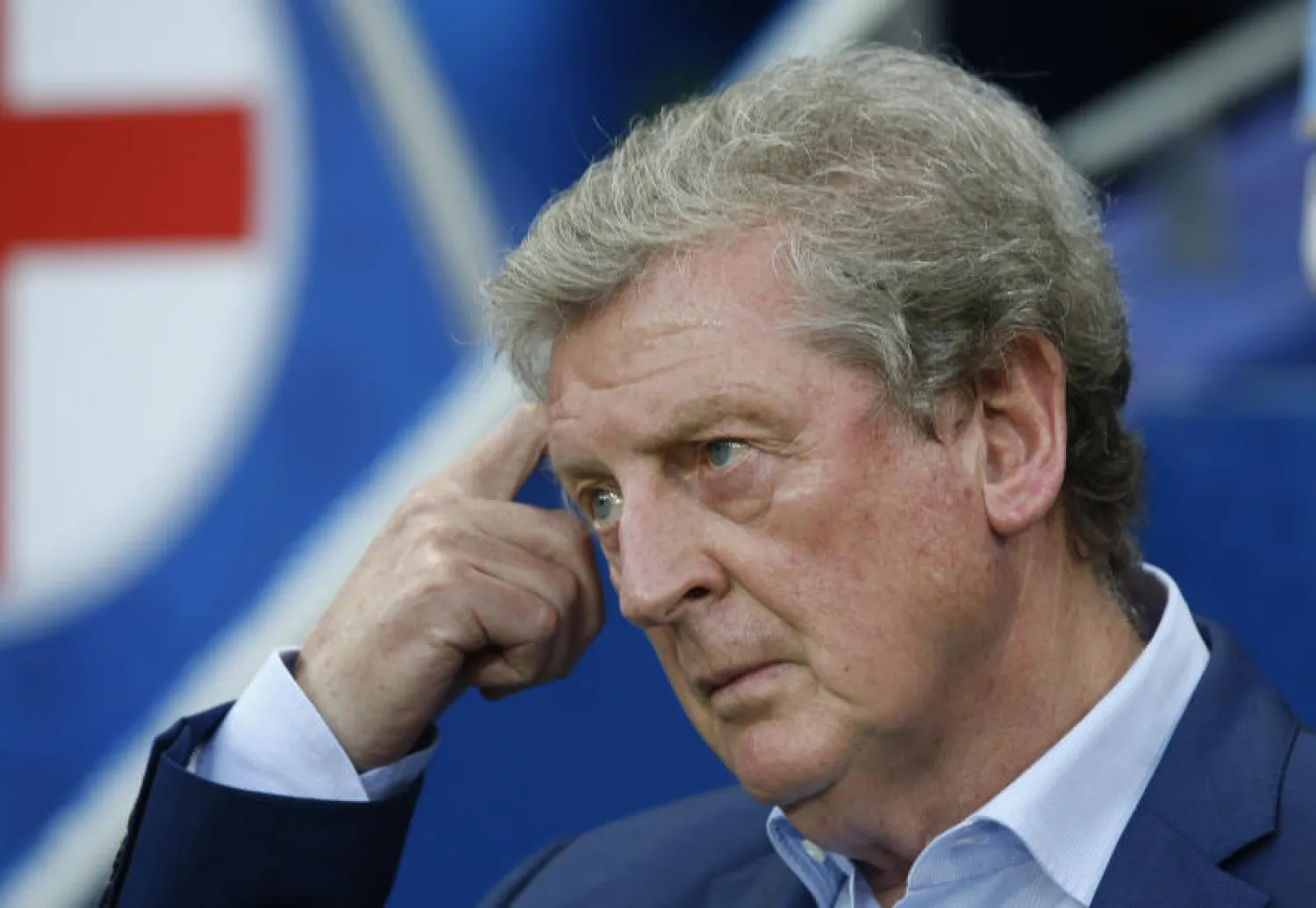 هودغسون يستقيل من تدريب إنجلترا بعد توديع كأس أوروبا من دور الـ16