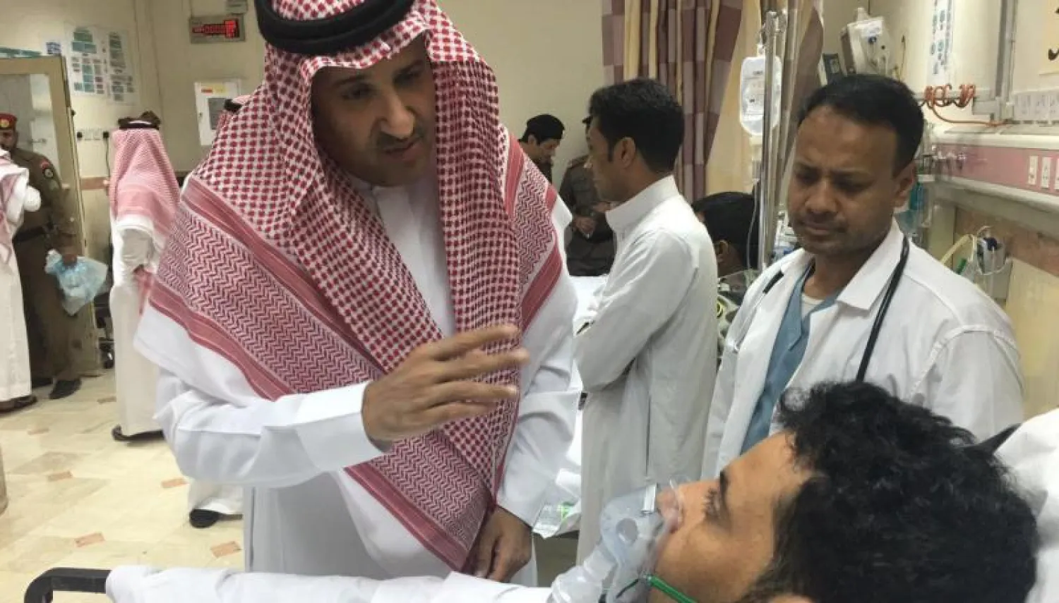 أمير المدينة المنورة:الأفعال النكراء لا تخدم إلا أعداء الإسلام ولن تحقق مآرب الأعداء في زعزعة استقرار السعودية