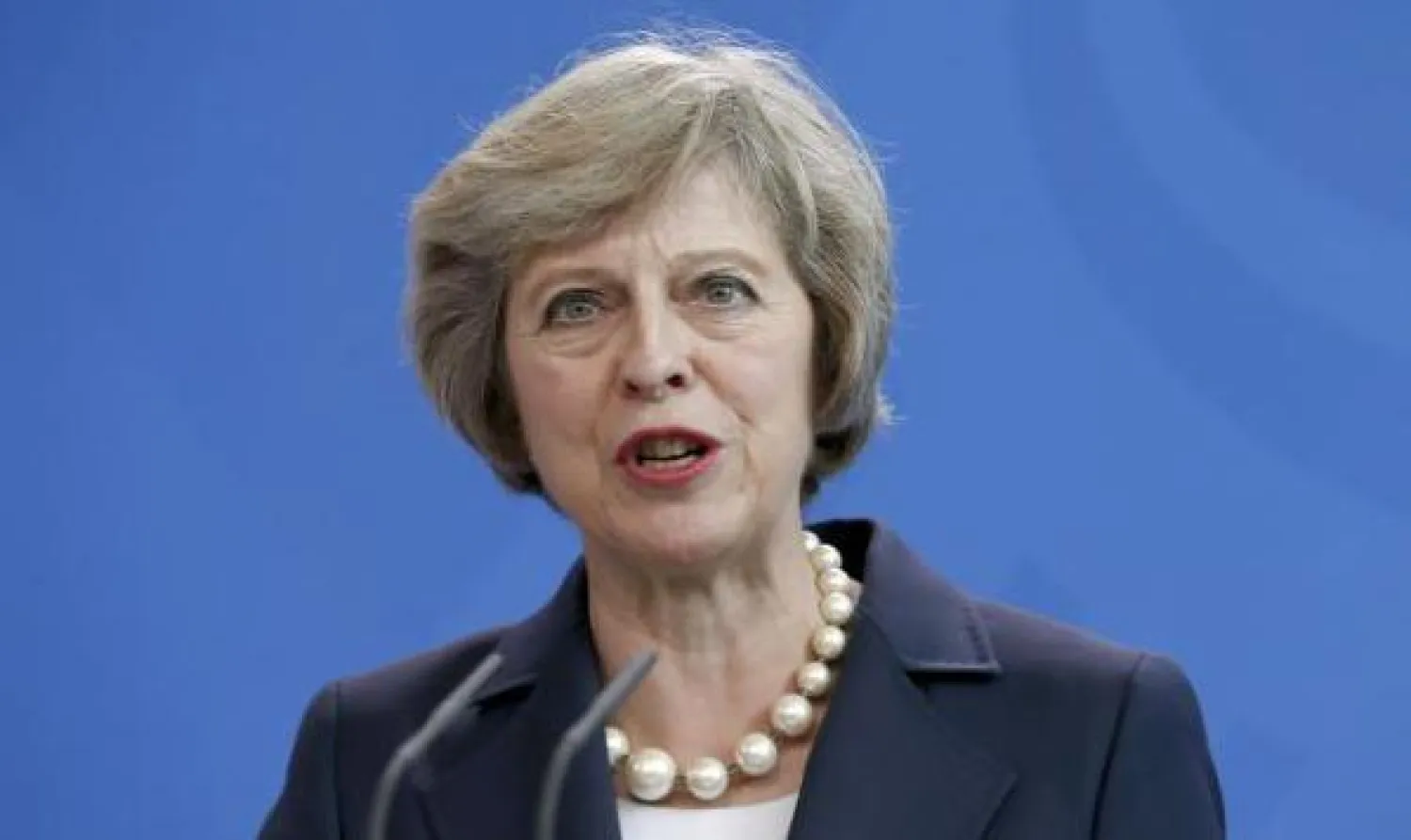تيريزا ماي تبحث مصير المهاجرين البولنديين في بريطانيا بعد الخروج من "الأوروبي"