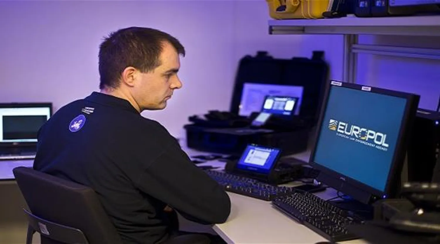 الشرطة الأوروبية تقبض على 14 من أصل 45 مطلوبًا