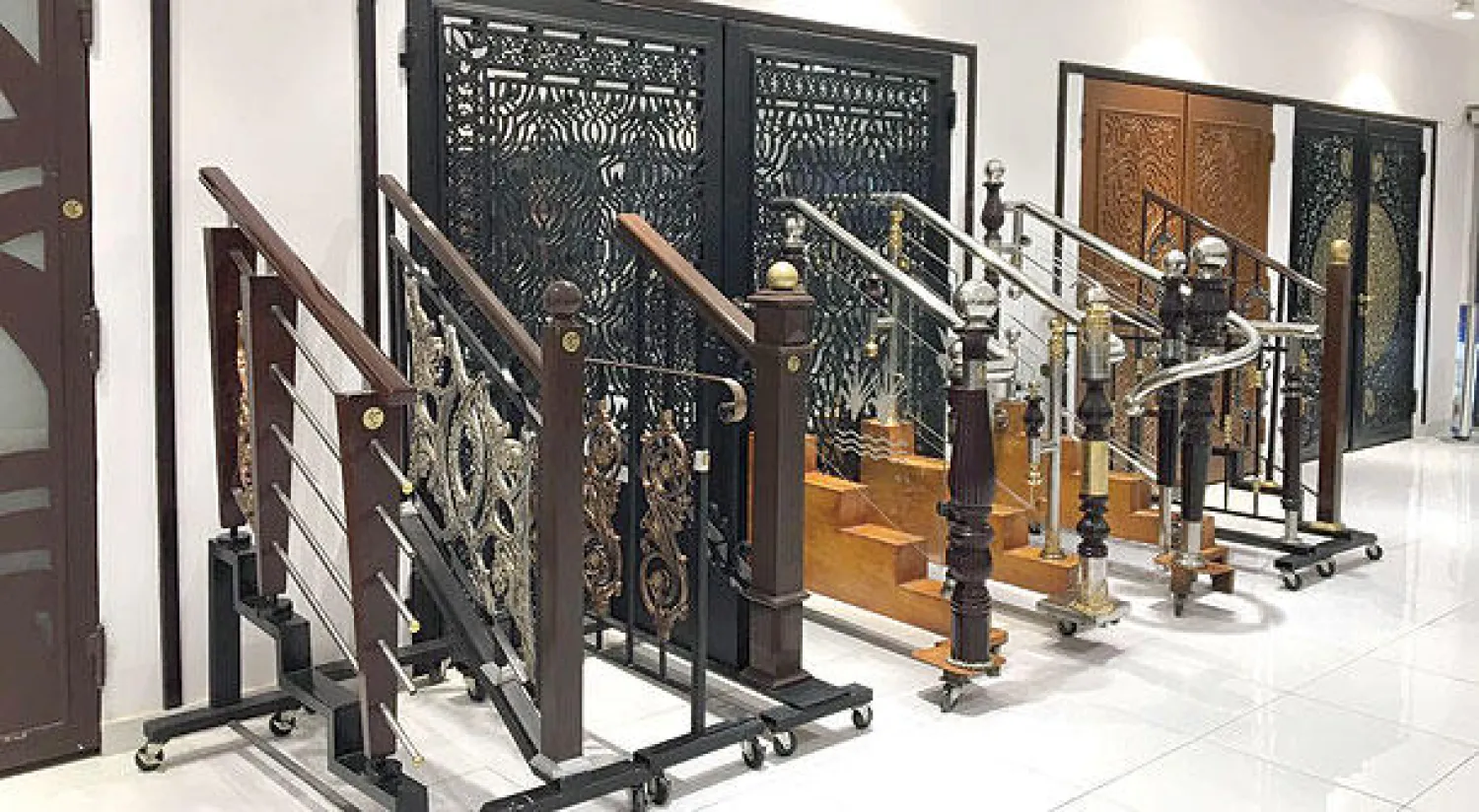 بوصلة منتجات المصانع السعودية من مواد البناء والحديد والأبواب تتجه للأسواق العالمية ({الشرق الأوسط})