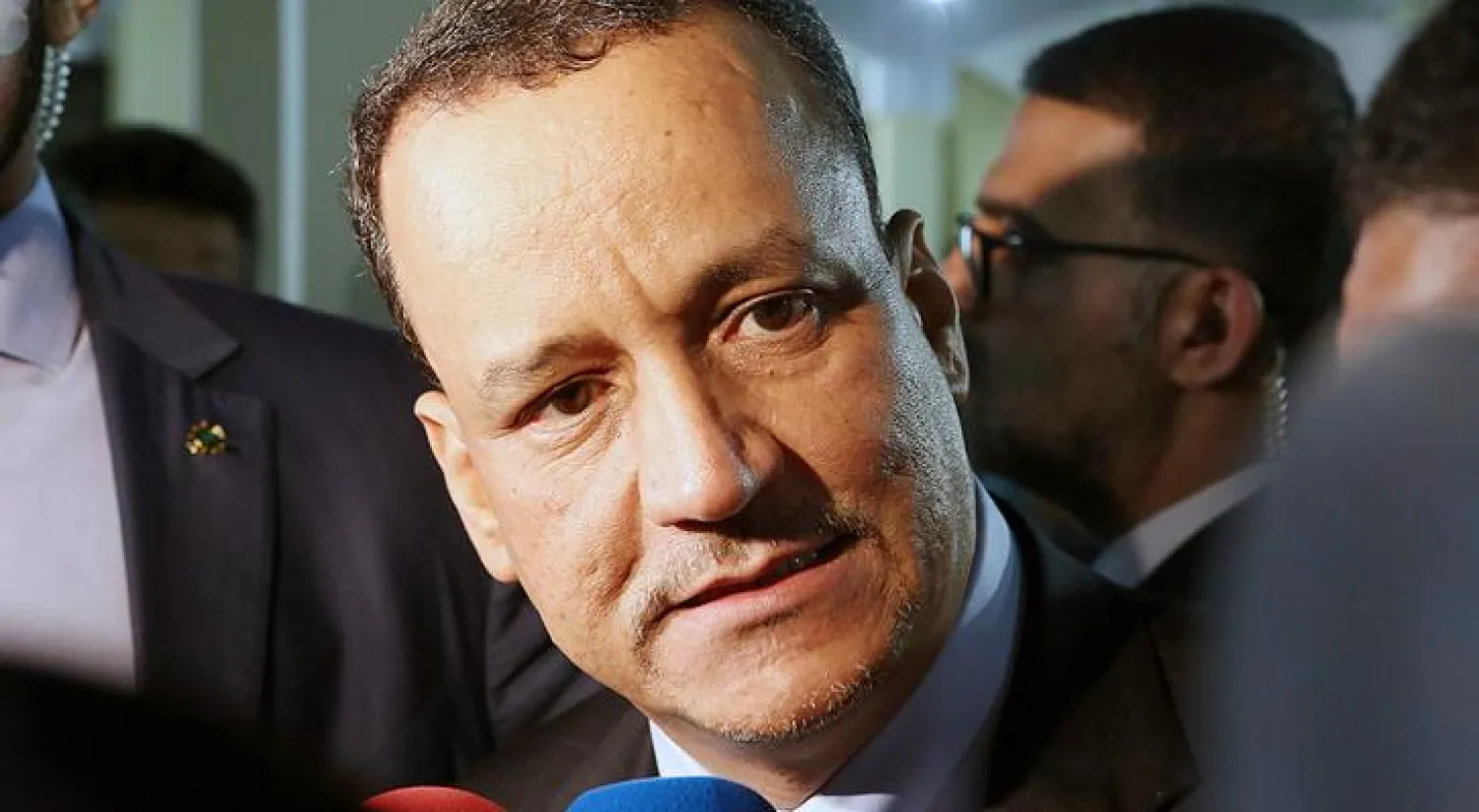 ولد الشيخ يبحث مع الأطراف اليمنية العودة لمشاورات السلام بالكويت