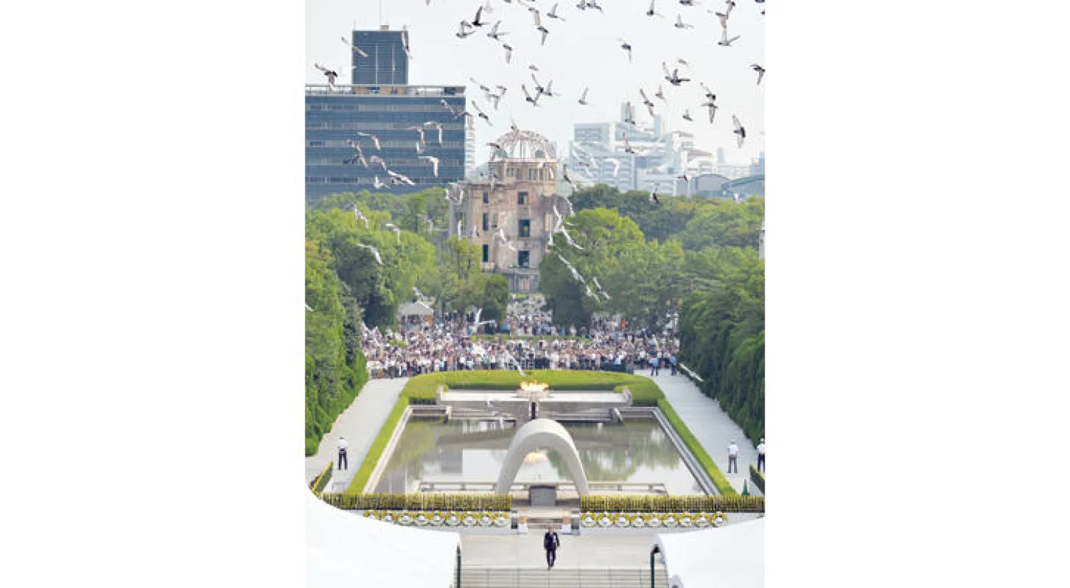 النصب التذكاري حيث سقطت القنبلة النووية في هيروشيما (أ.ب)