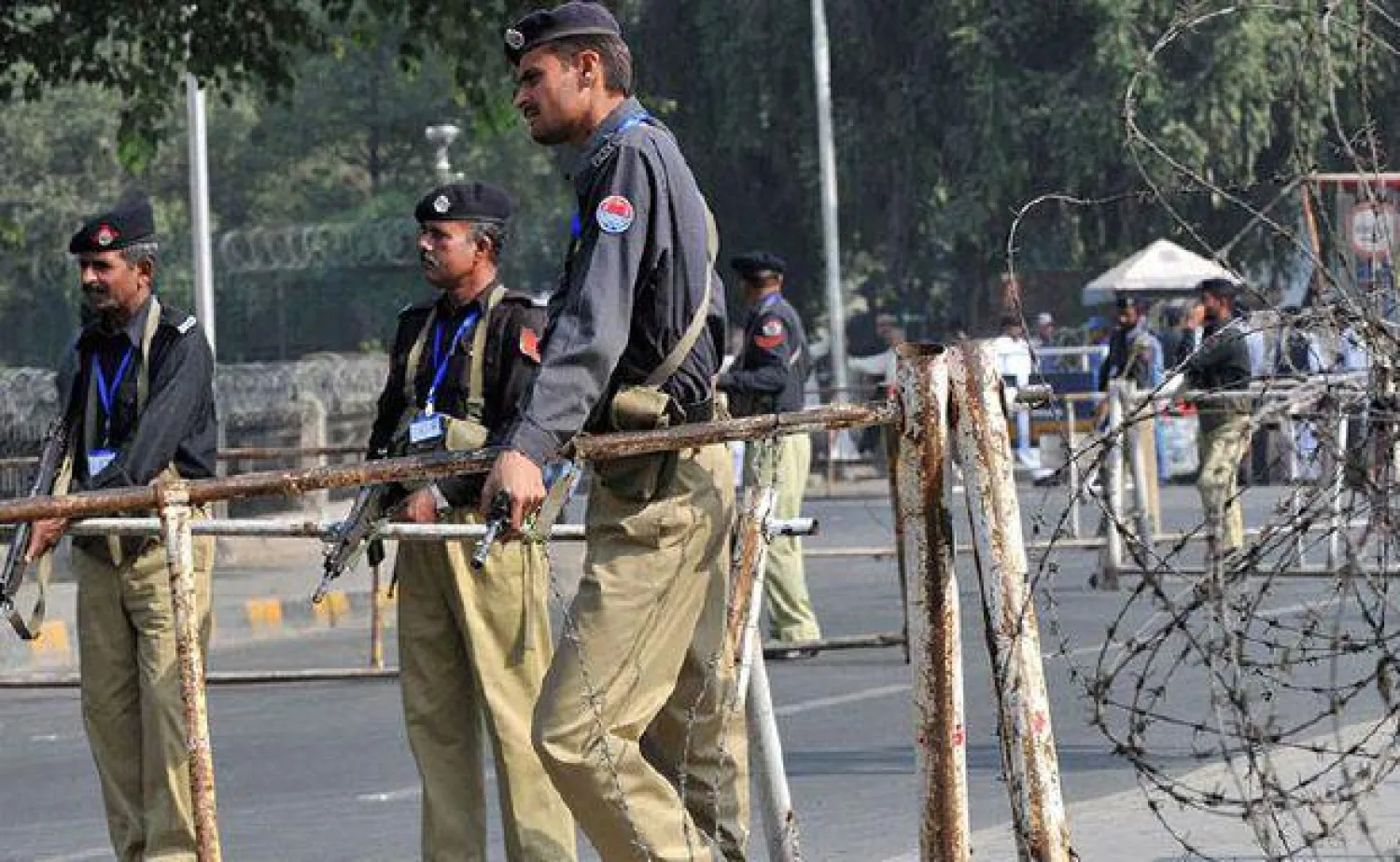 عناصر الأمن الباكستاني