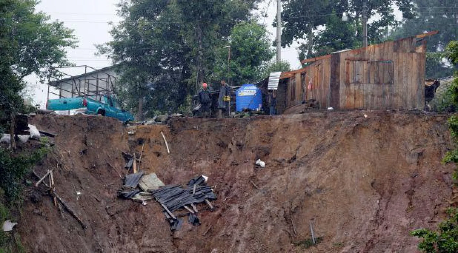 العاصفة الاستوائية «إيرل» تقتل 38 شخصًا على الأقل في المكسيك