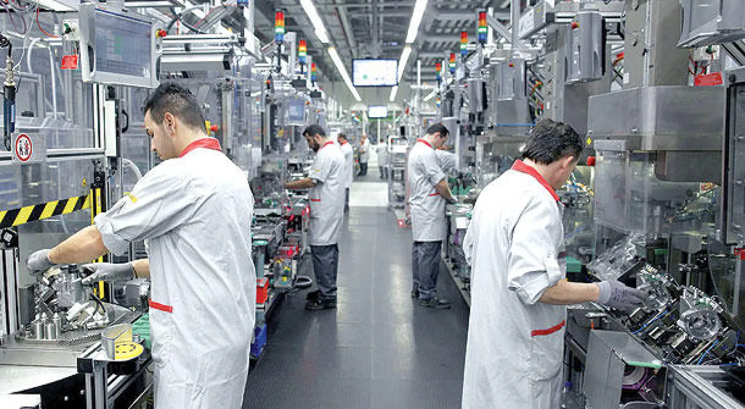 تقييم الألمان لتحسن الوضع المالي الشخصي لهم خلال الـ12 شهرًا المقبلة يفوق المعدل المتوسط (رويترز)