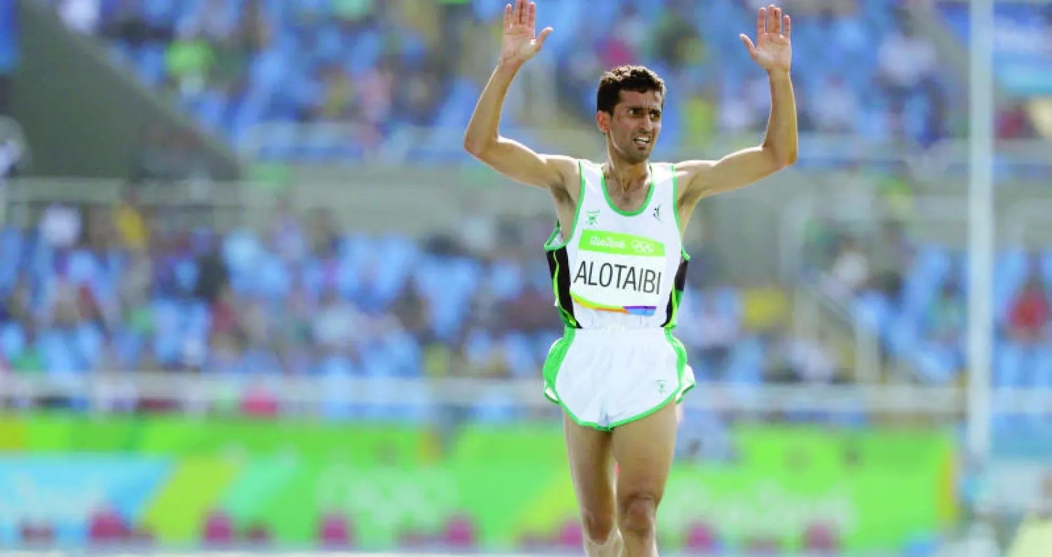 مخلد العتيبي بعد نهاية السباق (رويترز)