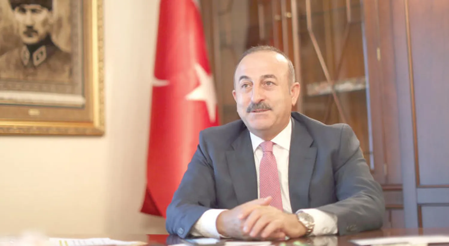 جاويش أوغلو لـ «الشرق الأوسط»: لن نساوم بثوابتنا في سوريا