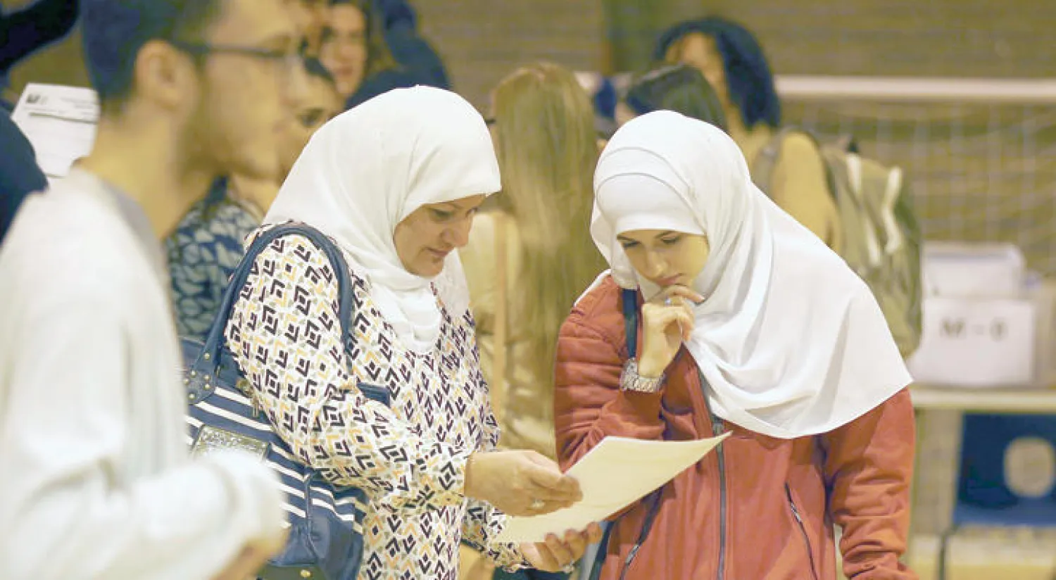 الاعتداءات على الأقليات تحرج الحكومة البريطانية