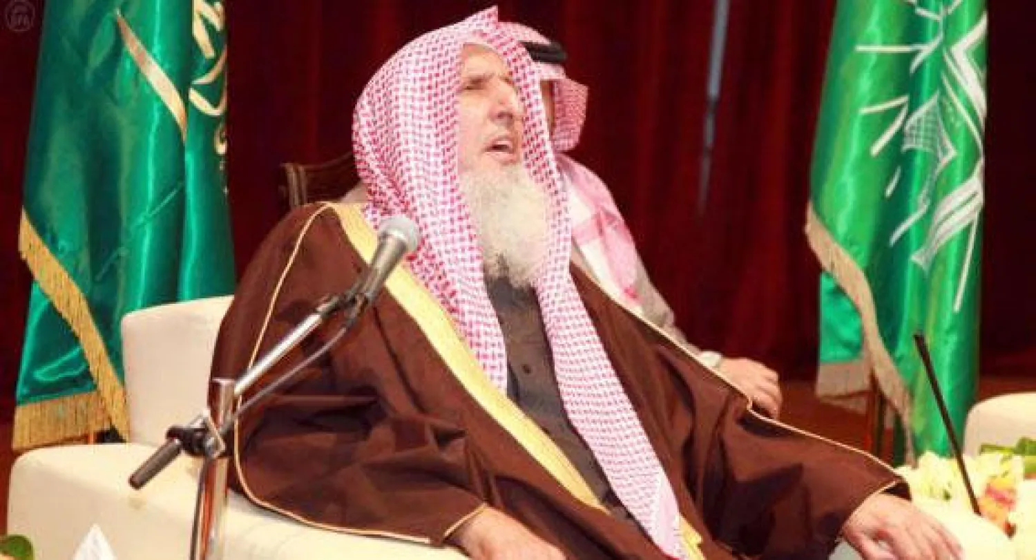 مفتي السعودية يشيد بإنجازات رجال «الداخلية» ويصف عملهم بـ«الجهاد العظيم»