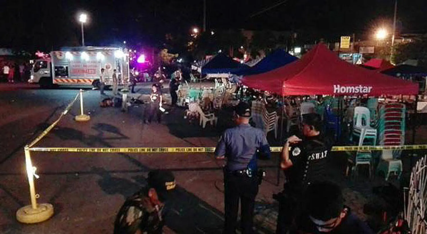 مقتل 10 وإصابة العشرات إثر انفجار في سوق جنوب الفلبين