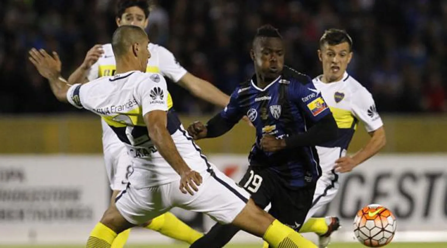 غرناطة الإسباني يقترب من فسخ عقد أنجولو بسبب الكوكايين