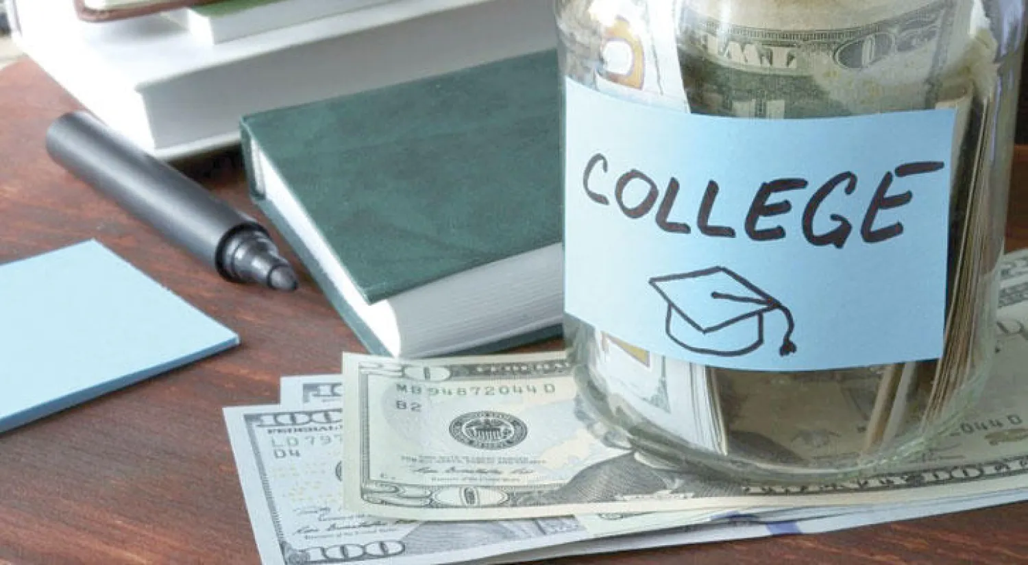 لقاء قومي عن عدم توفير الطعام  والمسكن في الجامعات (واشنطن بوست)