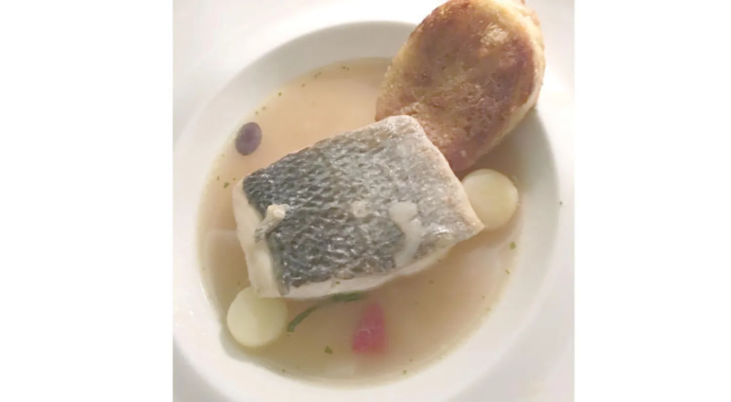 طبق السي باس