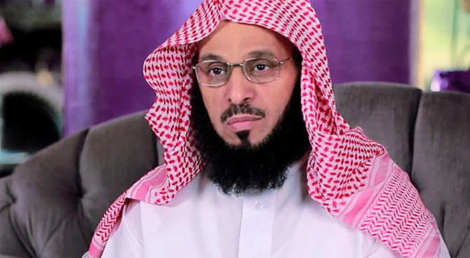 الداعية القرني: طالب في قم وراء محاولة اغتيالي في الفلبين