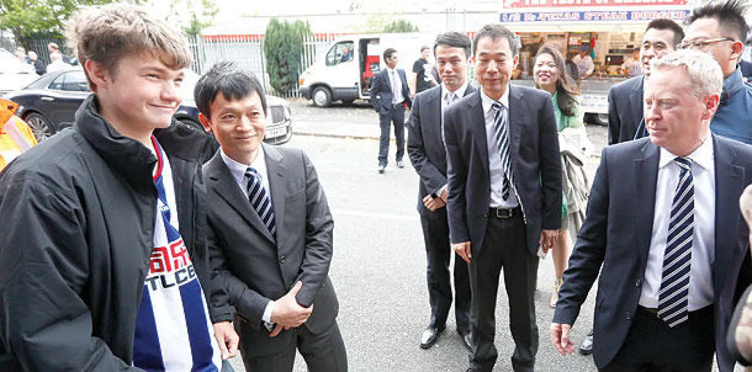 الصيني غوشوان لاى مالك ويست بروميتش ألبيون الجديد (رويترز)